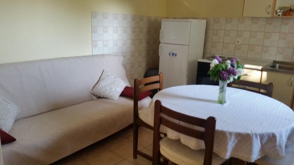 Apartment Nika Σίμπενικ Εξωτερικό φωτογραφία